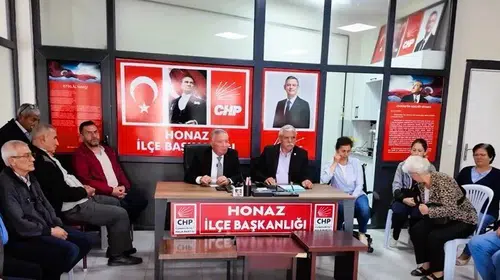 Başkan Kepenek'ten siyasi gündem çıkışı: Haklılığımız tescillendi