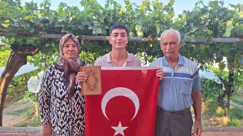 Genç öğrencinin Siyer başarısı kutsal topraklara kapı araladı
