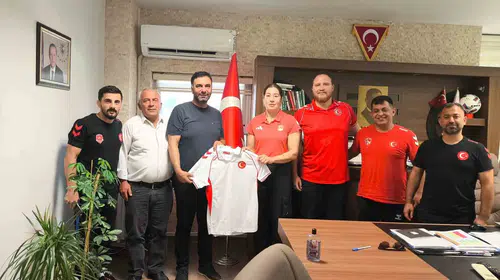 Minderin genç yıldızları Afyonkarahisar’da dünya şampiyonasına bileniyor
