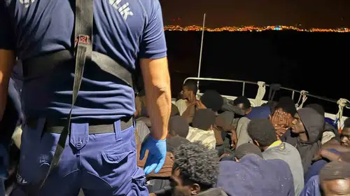 Ege'de kaçak geçişlere Sahil Güvenlik engeli: 29 kişi yakalandı