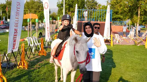Menteşe’de minik biniciler için unutulmaz gün: Pony Club rüzgarı esti