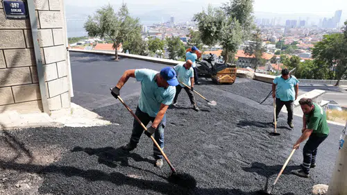 Konak’ta hummalı çalışma: 5 mahallede 24 sokak aynı anda yenileniyor
