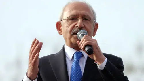 CHP dört il teşkilatını feshetti ve beş ile yeni atama yaptı