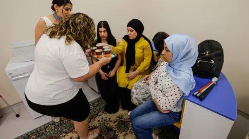 İzmir'de engellilere bağımsız yaşam için günlük beceriler öğreten yeni program başladı