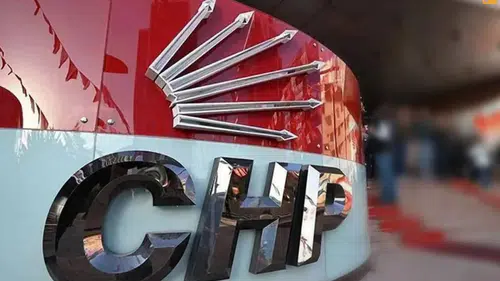 CHP Karşıyaka Kadın Kollarında toplu istifa: “Atatürk’ün ışığında yeni bir yol yürüyeceğiz!