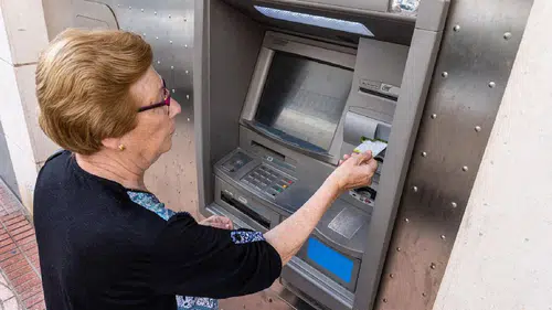 BSMV Tahsilatı Kurumlar Vergisi'ni 3,4 Kat Geride Bıraktı, 3 Yılda 7,3 Kat Artış Gösterdi