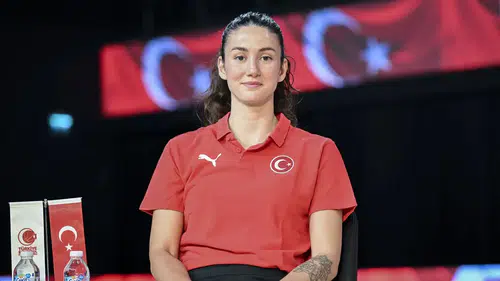 Olcay Çakır Turgut: Türkiye, 2026 Dünya Kupası'nda gruptan çıkmayı hedefliyor!