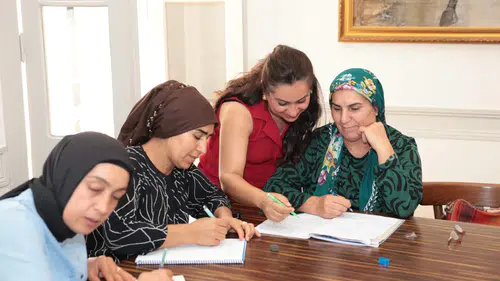 Konaklı kadınların okuma azmi örnek oldu