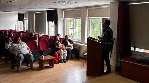Karpuzlu’da geleceğin teminatı öğrenciler için kritik uyarılar: Emniyetten kapsamlı bilgilendirme