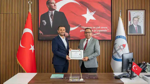 Menteşe’de eğitim neferlerine onur günü: Başarı belgeleri sahiplerini buldu
