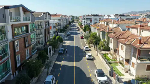 Efeler'de ulaşım konforu arttı: Dedekuyusu Caddesi yenilendi