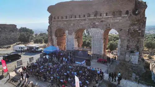 Tralleis Antik Kenti'nde mitolojik şölen: Efeler kültür rotasının kalbi oldu