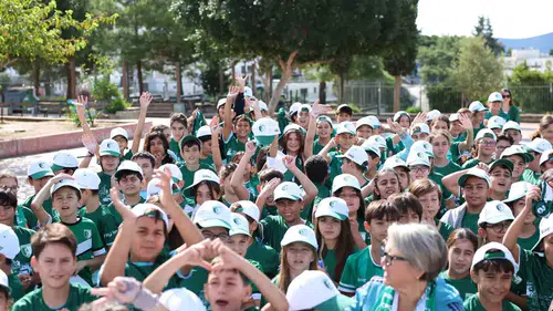 Bodrumspor’un yeni nesil taraftarları tribünlerden önce okul sıralarında yetişiyor