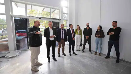 Yunusemre’de eğitim seferberliği: Öğretmenler Günü’ne özel dev yatırım