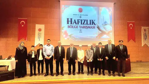 Aydın’da hafızlık heyecanı: Bölgenin en iyileri ödüllerini aldı