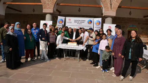 Madalyalar gülücüklerle buluştu: Özel çocuklardan unutulmaz kapanış töreni