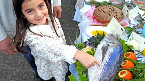 Çeşme’nin unutulmaya yüz tutan evlilik ritüeli Kültür Yolu’nda yeniden hayat buldu
