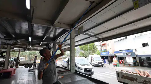 Marmaris’te pazaryeri modern dokunuşlarla yenilendi