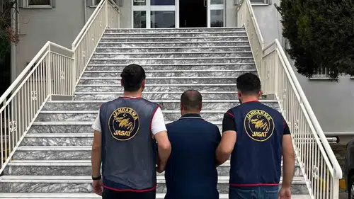 Söke’de uzun süredir aranan hırsızlık hükümlüsü jandarmadan kaçamadı