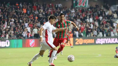 Karşıyaka Alsancak'ta hata yapmadı: Söke engelini iki golle aştı