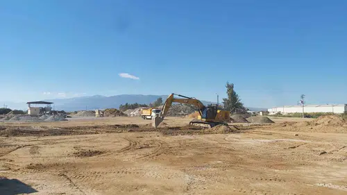 Nazilli’nin lojistik trafiğine dev çözüm: Şoför esnafının beklediği park alanı yükseliyor
