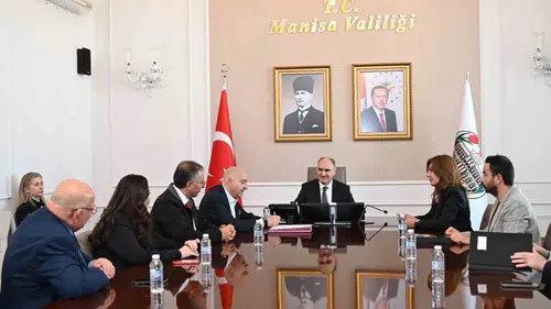 Manisa’da çocuklara sıcak yuva müjdesi: 14 yeni kapı daha açılıyor
