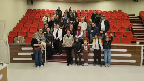 Sokak canlarinin sesi oldu: Ünlü oyuncu İğdigül'den merhamet seferberliği