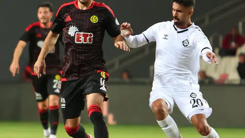 Altay'ın serisi Eskişehirspor karşısında noktalandı: Tuna Üzümcü'den oyuncularına tam destek
