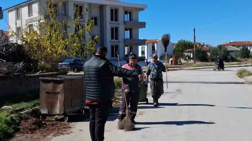 Bolvadin’de daha temiz bir yaşam alanı için düğmeye basıldı