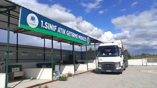 Yunusemre'de atık ilaç seferberliği: 5 tonluk tehlike bertaraf edildi