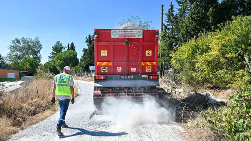 Köprübaşı’nda ulaşım konforu arttı: İki mahallede asfalt seferberliği