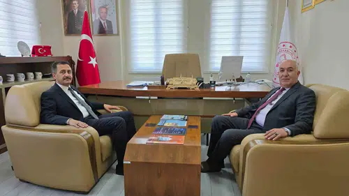 Afyonkarahisar’da eğitimde güç birliği: İki ilçe ortak akıl için buluştu