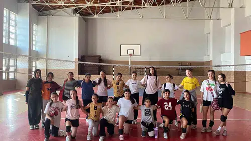 Germencik’te hafta sonu mesaisi: Geleceğin sporcuları sahalarda yetişiyor
