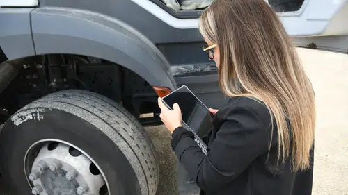 Kuşadası'nda çöpler artık yapay zekaya emanet: Dijital takip dönemi başladı