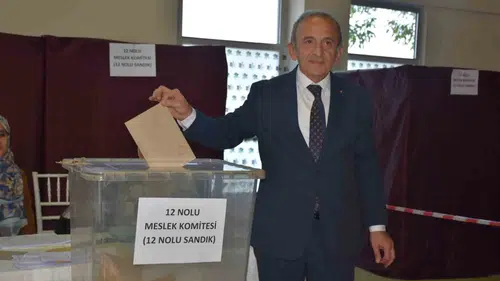 Manisa iş dünyasında sandık sonuçları belli oldu: Mehmet Yılmaz güven tazeledi