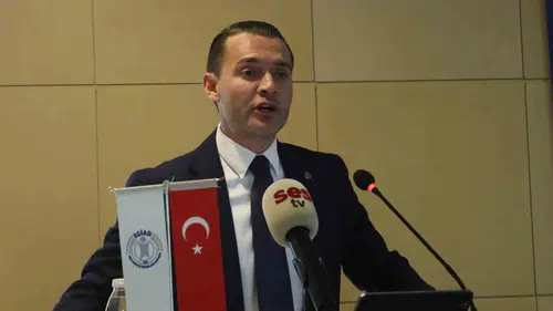 İzmir iş dünyasında alarm zilleri: Genç işsizlik Türkiye ortalamasını geride bıraktı