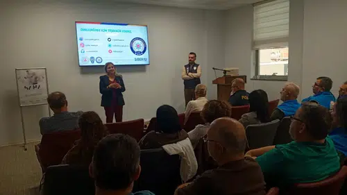 Nazilli'de sağlık ordusuna dijital kalkan: Siber saldırılara karşı kritik uyarılar