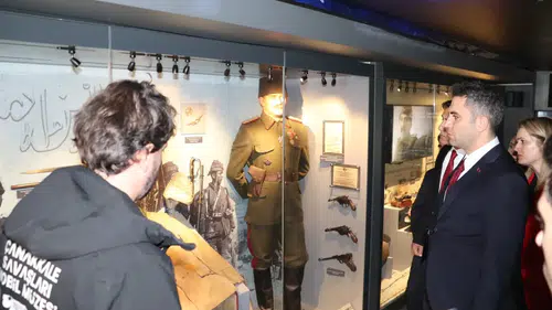 Çanakkale ruhu Manisa sokaklarında: Tarihi yolculuk Selendi’ye ulaştı