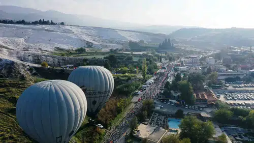 Pamukkale’nin Büyülü Rotasında Cumhuriyet Coşkusu: Lykos Yarı Maratonu İçin Geri Sayım Başladı