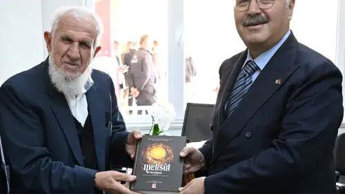 Vali Köşger'den İslam'ın derinliğine vurgu: Akademik çalışmalar birer anahtar