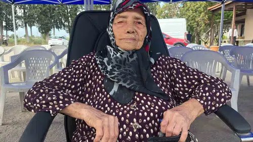 Aydın'ın sevilen ismi Münevver Çıkrık son yolculuğuna uğurlandı
