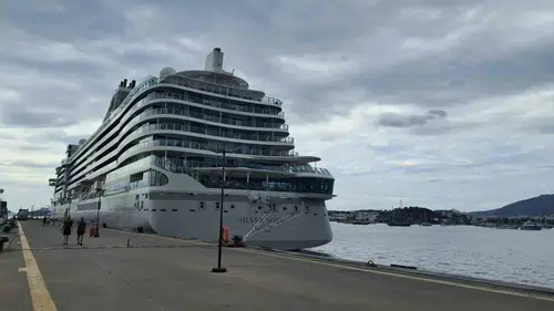 Ege'nin incisi Silver Nova'yı ağırladı: Bodrum çarşısında hareketli saatler
