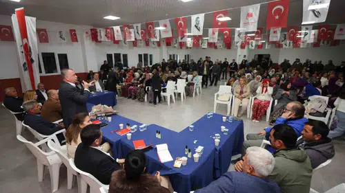 Tarlanın gizli kahramanlarını Yunusemre'de unutmadı: Başkan Balaban'dan anlamlı ziyaret