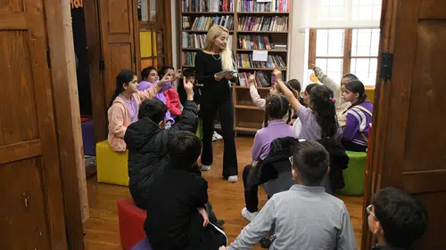 Minik okurların kütüphane heyecanı: Söke’den Kuşadası’na kültürel yolculuk