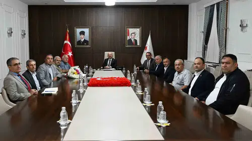 Aydın’da yerel yönetim mesaisi: Muhtarların talepleri doğrudan valiliğe taşındı