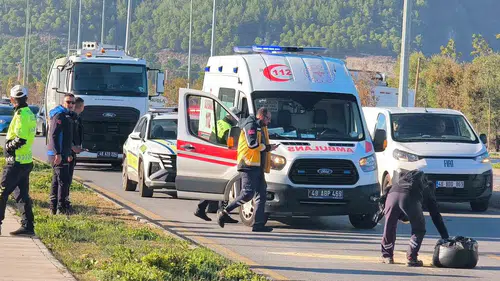 Menteşe'de trafik kazası: Motosiklet sürücüsü hastanelik oldu