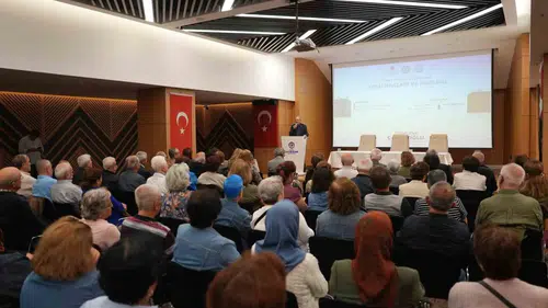 Denizli'de çınarların hakları hukuk masasına yatırıldı