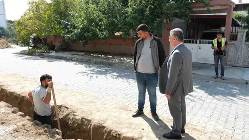 Buharkent'te kış öncesi büyük dönüşüm: Menderes Mahallesi temiz enerjiyle tanışıyor