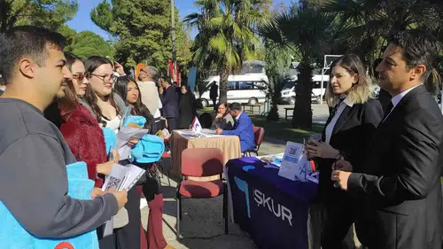 Diplomalı işsizliğe Muğla modeli: Mezunları işe yerleştirmede rekor kırdı