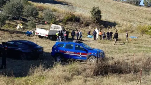 Manisa'da kan donduran infaz: Tarlada baba ve oğluna kurşun yağdırdı